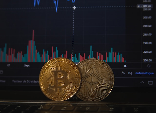 Demystifying the Mechanics: How Does Blockchain Work